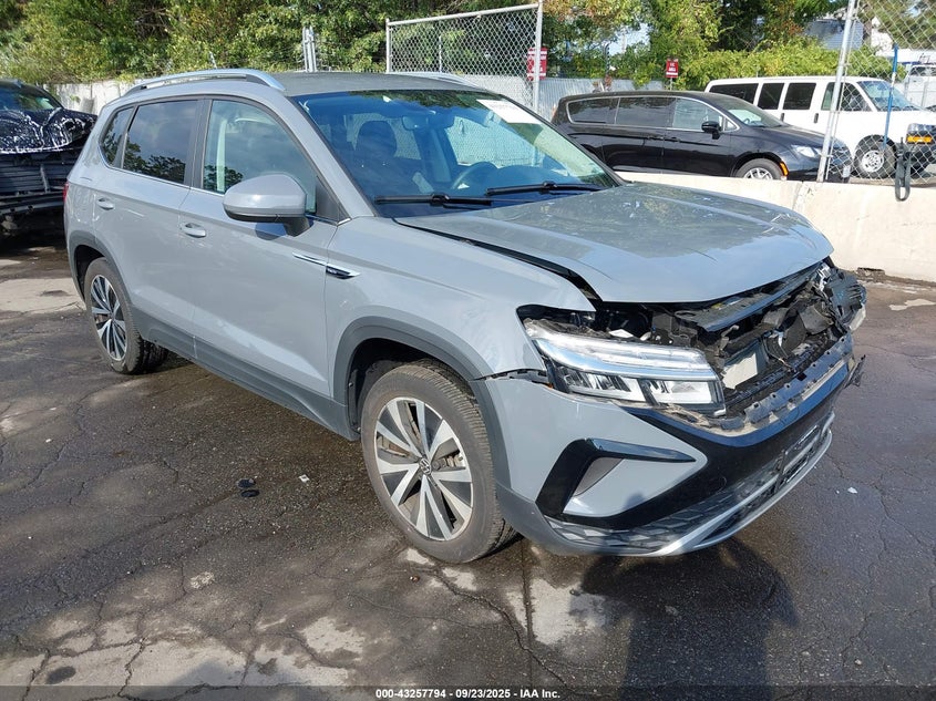 VOLKSWAGEN TAOS 1.5T SE