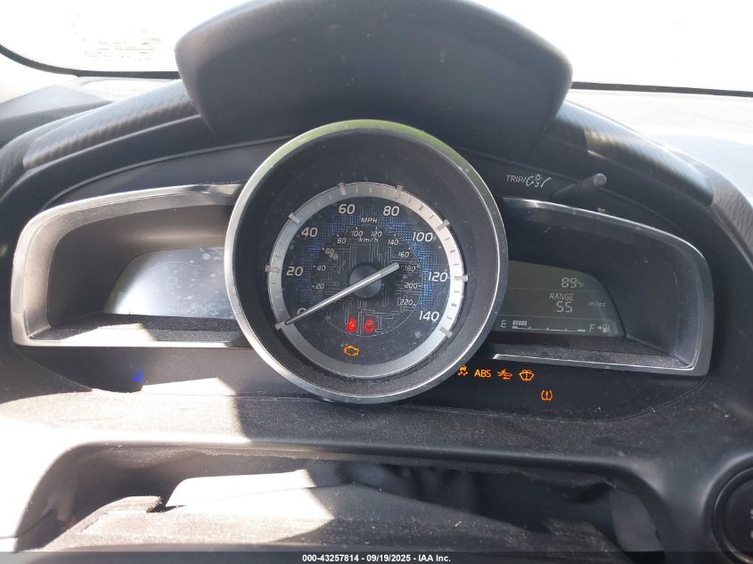 2016 Scion Ia VIN: 3MYDLBZVXGY135717 Lot: 43257814