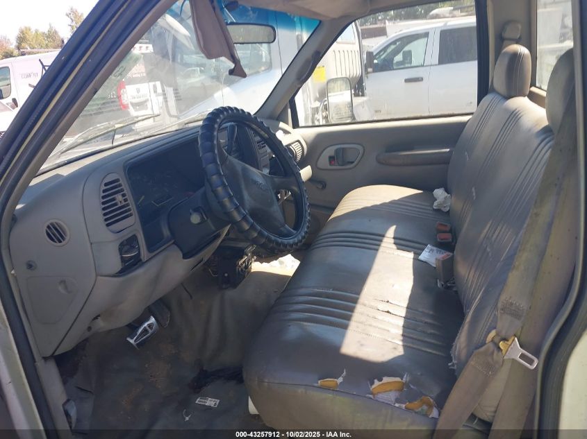 1996 GMC Sierra C3500 Heavy Duty VIN: 1GDKC34F8TJ518013 Lot: 43257912