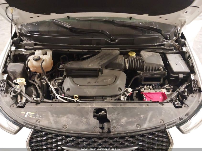 2022 Chrysler Pacifica Touring L VIN: 2C4RC1BG3NR165567 Lot: 43258030