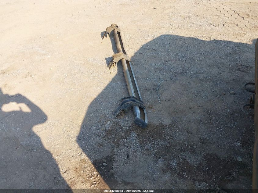 2011 Ford F-350 Chassis Xl VIN: 1FD8W3HT9BED06570 Lot: 43258053