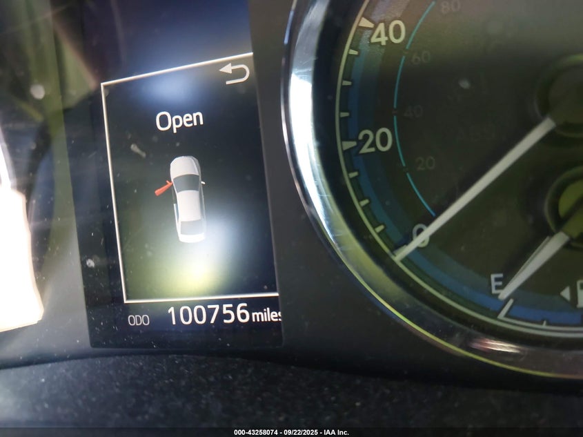 2017 Toyota Corolla Se VIN: 2T1BURHE3HC795077 Lot: 43258074