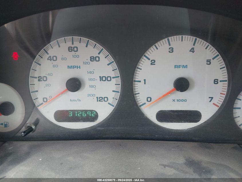 2001 Dodge Grand Caravan Sport VIN: 2B4GP44G91R194329 Lot: 43258079