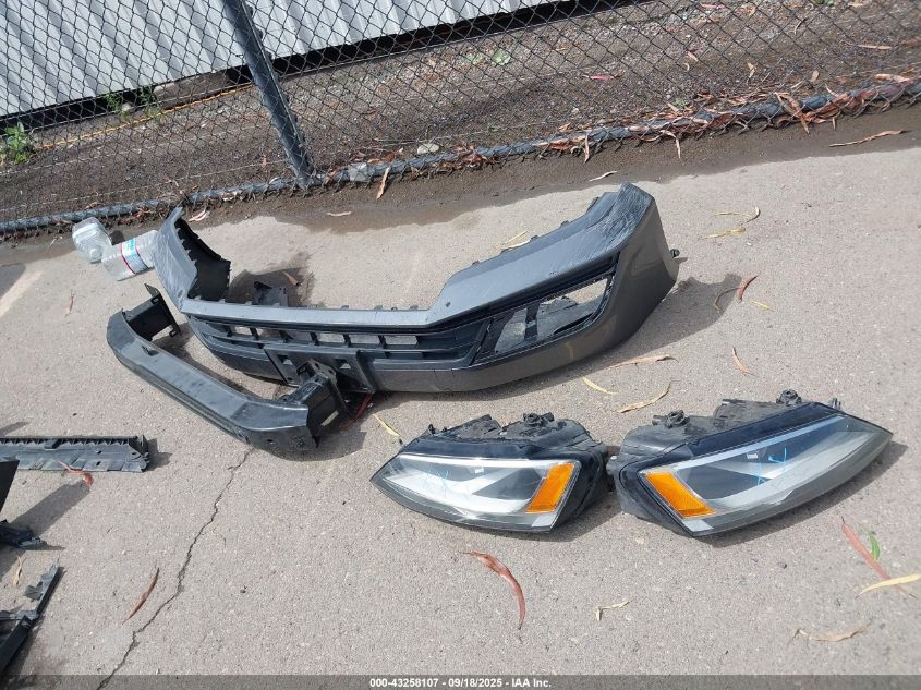 2015 Volkswagen Jetta 2.0L S VIN: 3VW2K7AJ0FM280086 Lot: 43258107