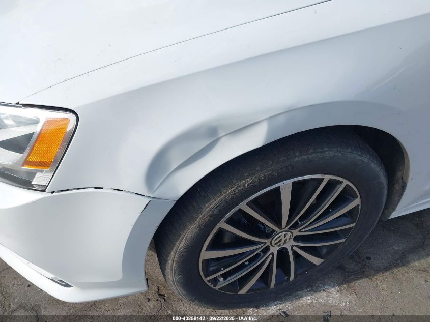 2016 Volkswagen Jetta 1.8T Sport VIN: 3VWB17AJ6GM416547 Lot: 43258142