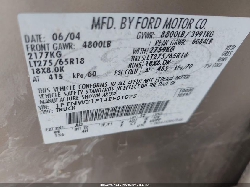 2004 Ford F-250 Lariat/Xl/Xlt VIN: 1FTNW21P14EE01075 Lot: 43258144