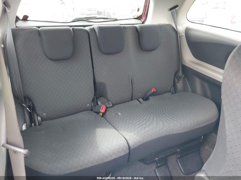 2010 Toyota Yaris VIN: JTDJT4K34A5323840 Lot: 43258225