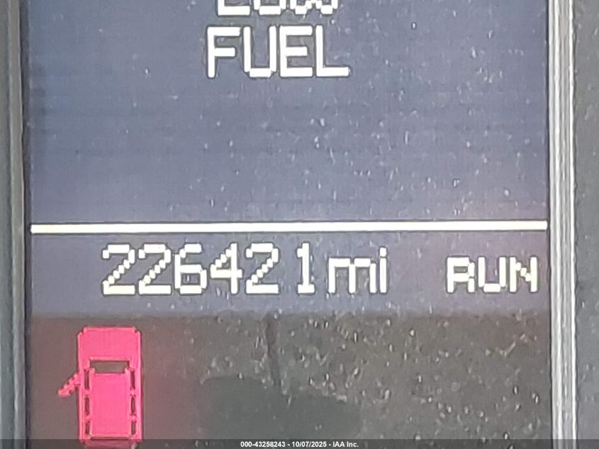 2015 Chrysler Town & Country Touring VIN: 2C4RC1BG5FR694858 Lot: 43258243