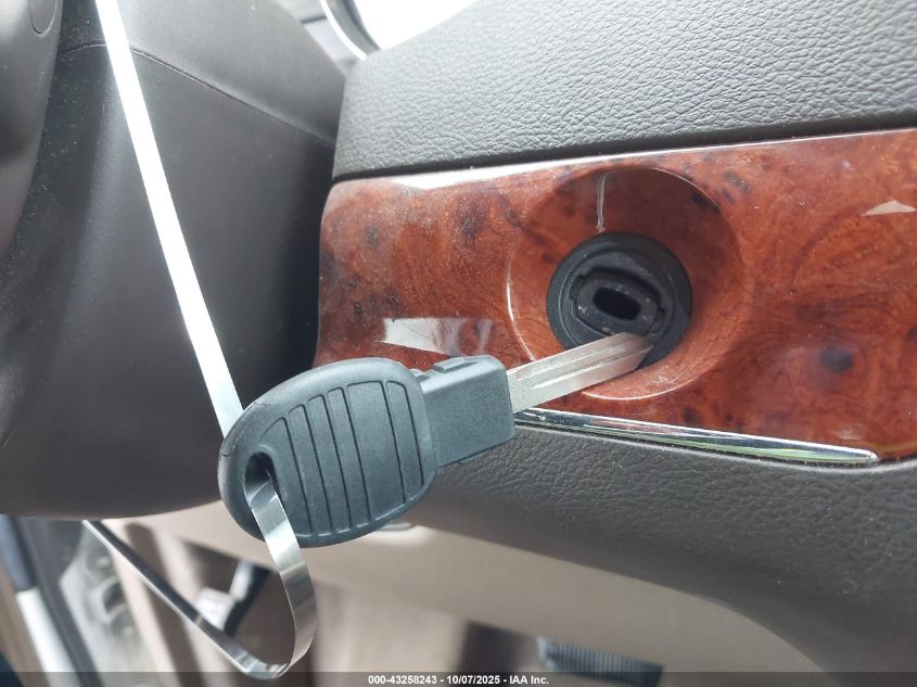 2015 Chrysler Town & Country Touring VIN: 2C4RC1BG5FR694858 Lot: 43258243