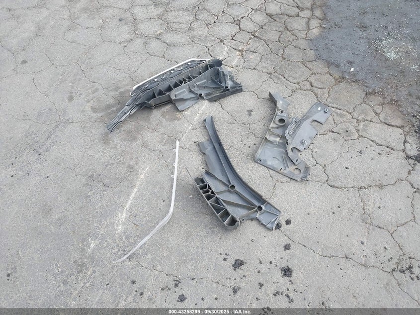 2017 Chevrolet Equinox Lt VIN: 2GNFLFEK9H6228524 Lot: 43258299