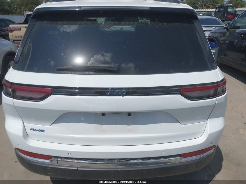 2023 JEEP GRAND CHEROKEE 4XE 1C4RJYB65PC623711