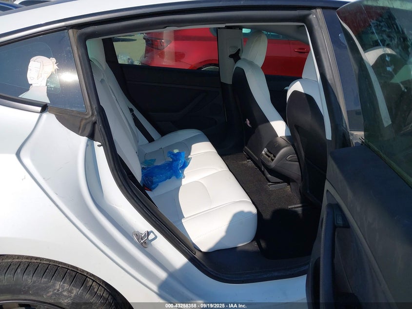 2021 TESLA MODEL 3 LONG RANGE DUAL MOTOR ALL-WHEEL DRIVE 5YJ3E1EB7MF020011