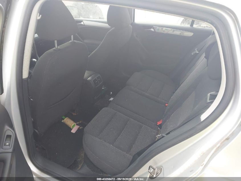 2012 Volkswagen Golf 2.5L 4-Door VIN: WVWDB7AJ7CW203674 Lot: 43258472