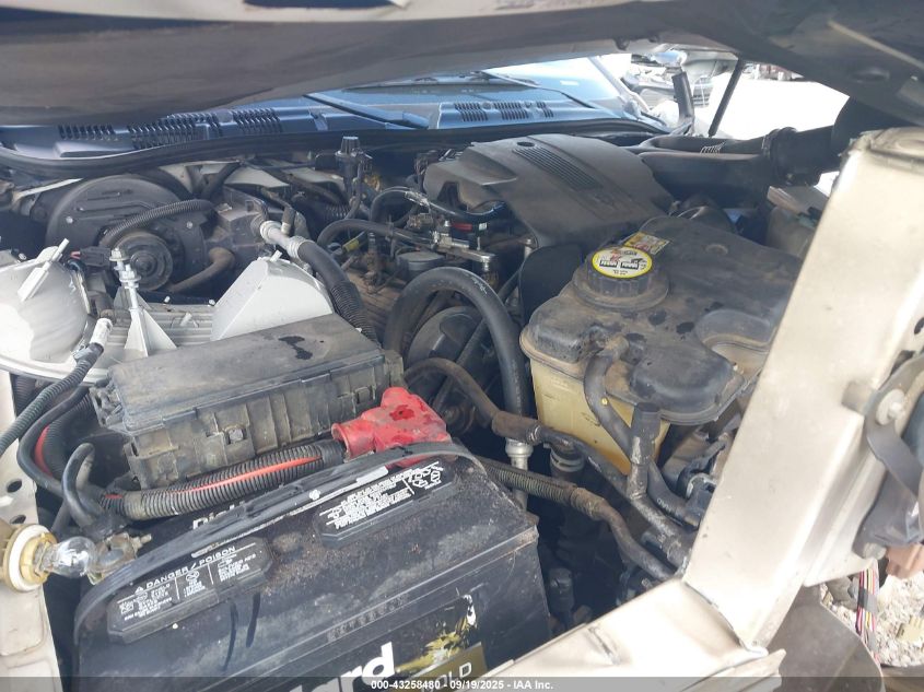 2006 Mercury Grand Marquis Gs VIN: 2MEFM74V36X615213 Lot: 43258480