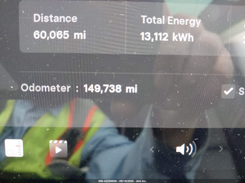 2020 Tesla Model 3 Standard Range Plus Rear-Wheel Drive/Standard Range Rear-Wheel Drive VIN: 5YJ3E1EA6LF661835 Lot: 43258500