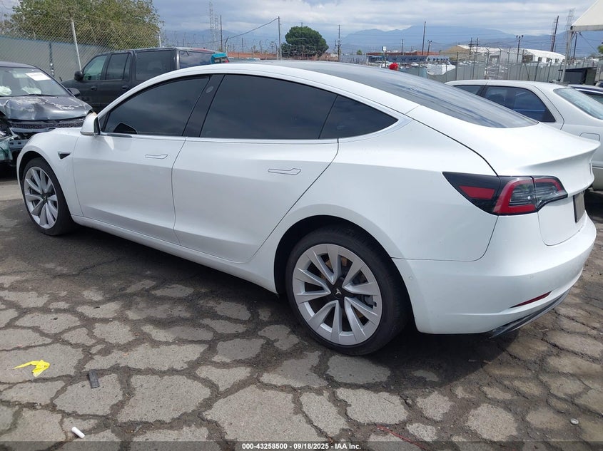 5YJ3E1EA6LF661835 2020 TESLA MODEL 3 photo no. 3