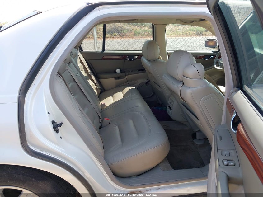 2003 Cadillac Deville Standard VIN: 1G6KD54Y73U173380 Lot: 43258513