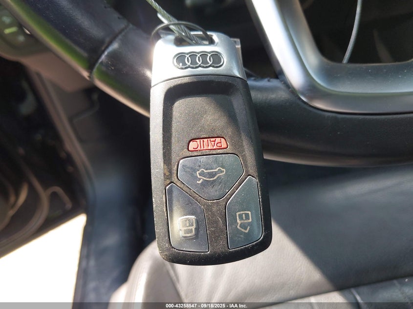 2018 Audi Q5 2.0T Premium/2.0T Tech Premium VIN: WA1BNAFY2J2055725 Lot: 43258547