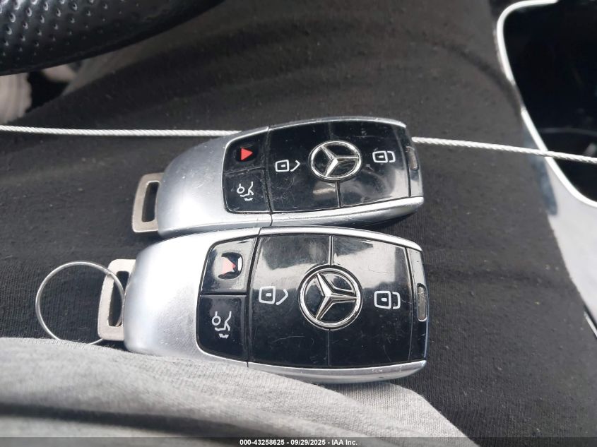 2017 Mercedes-Benz E 300 VIN: WDDZF4JB4HA032748 Lot: 43258625