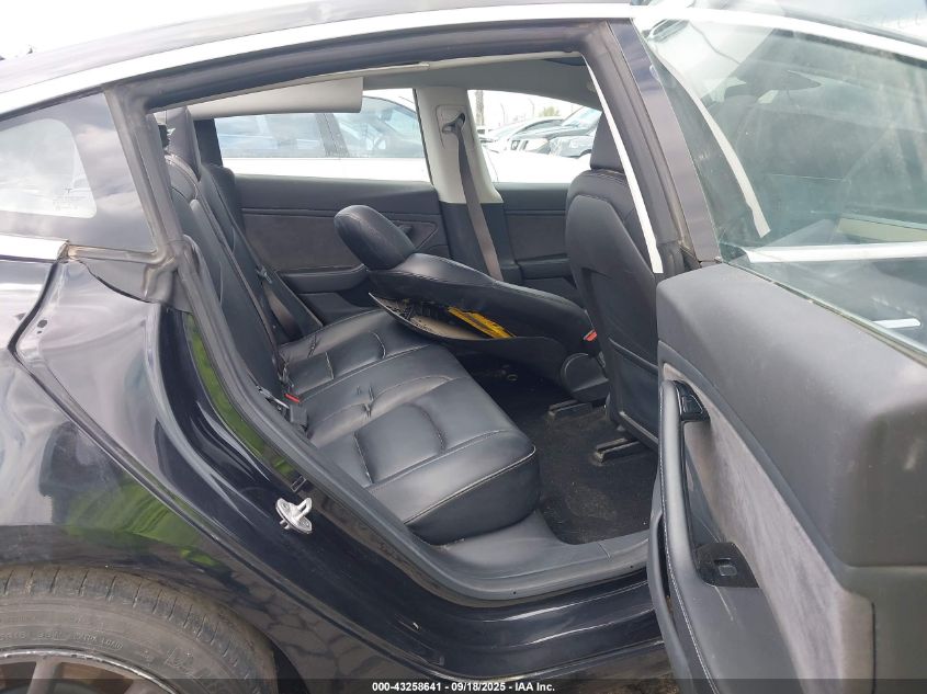 2018 Tesla Model 3 VIN: 5YJ3E1EA4JF070268 Lot: 43258641