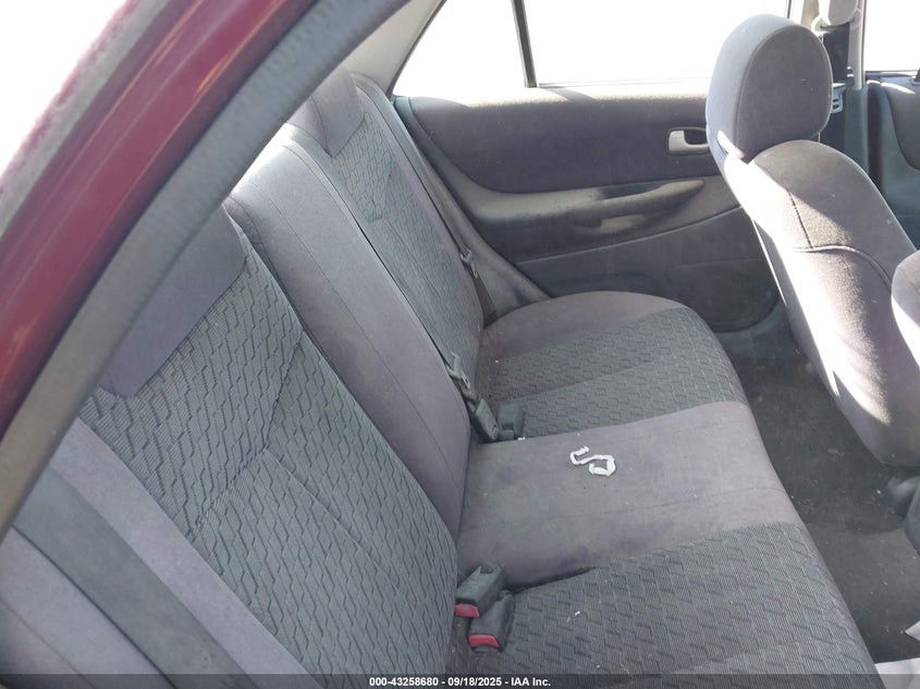 2002 Mazda Protege Dx/Es/Lx VIN: JM1BJ225821625706 Lot: 43258680