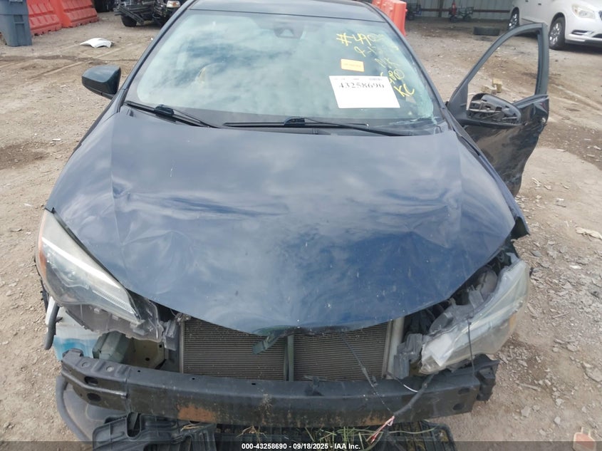 2018 TOYOTA COROLLA LE - 5YFBURHEXJP837458