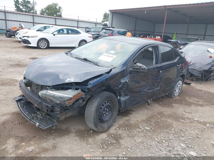2018 TOYOTA COROLLA LE - 5YFBURHEXJP837458