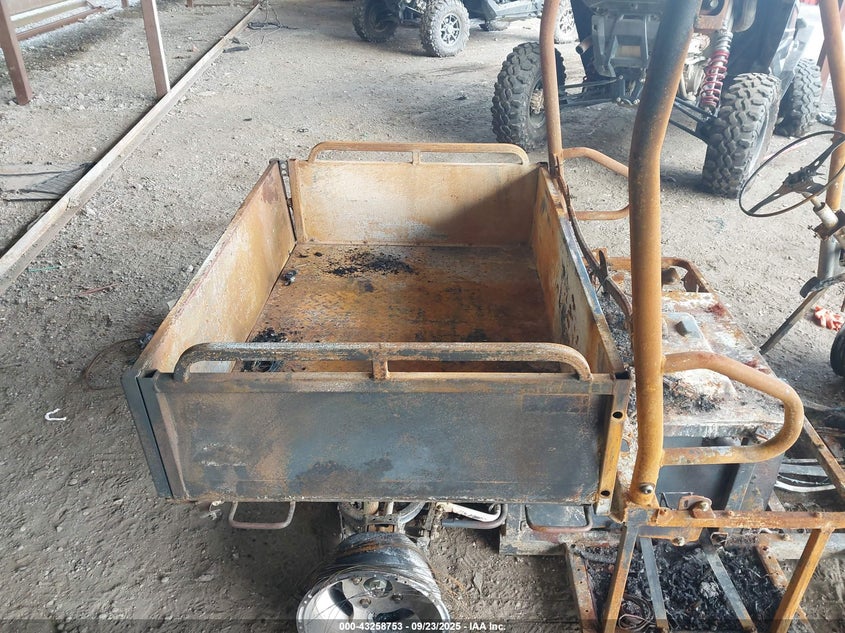 LWGMDSZ16FA000097 2015   photo no. 8