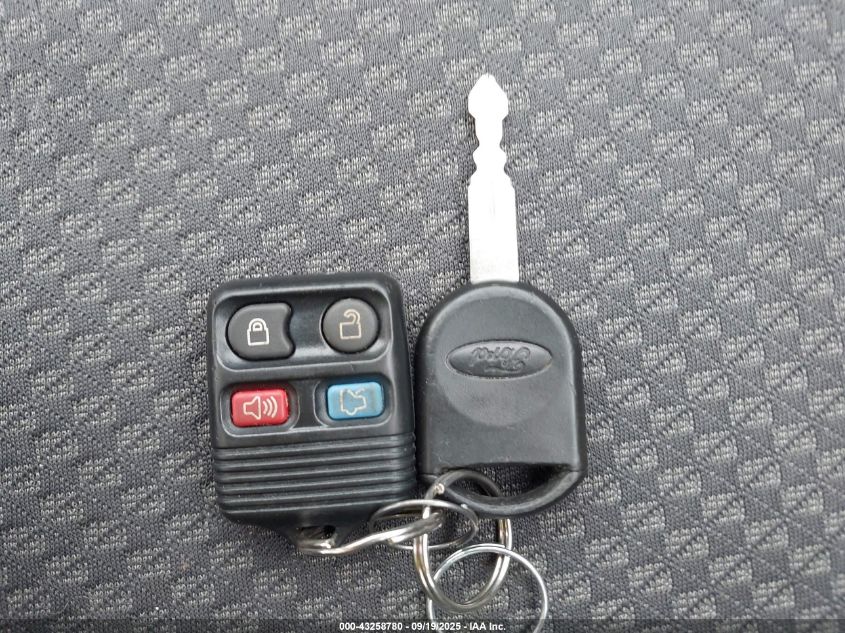 2007 Ford Focus S/Se/Ses VIN: 1FAHP37N67W220886 Lot: 43258780