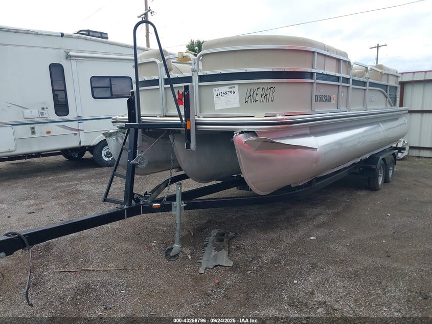 LWC01130H516 2016   photo no. 2