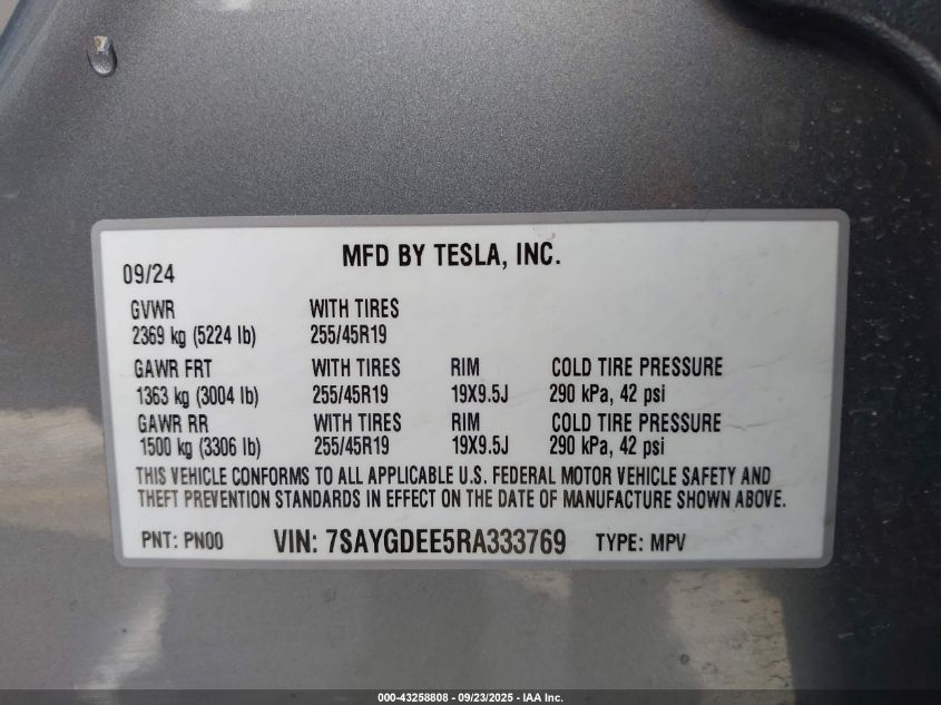 2024 Tesla Model Y Long Range Dual Motor All-Wheel Drive VIN: 7SAYGDEE5RA333769 Lot: 43258808