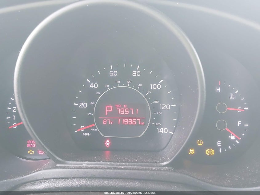 2016 KIA SOUL - KNDJN2A2XG7851371