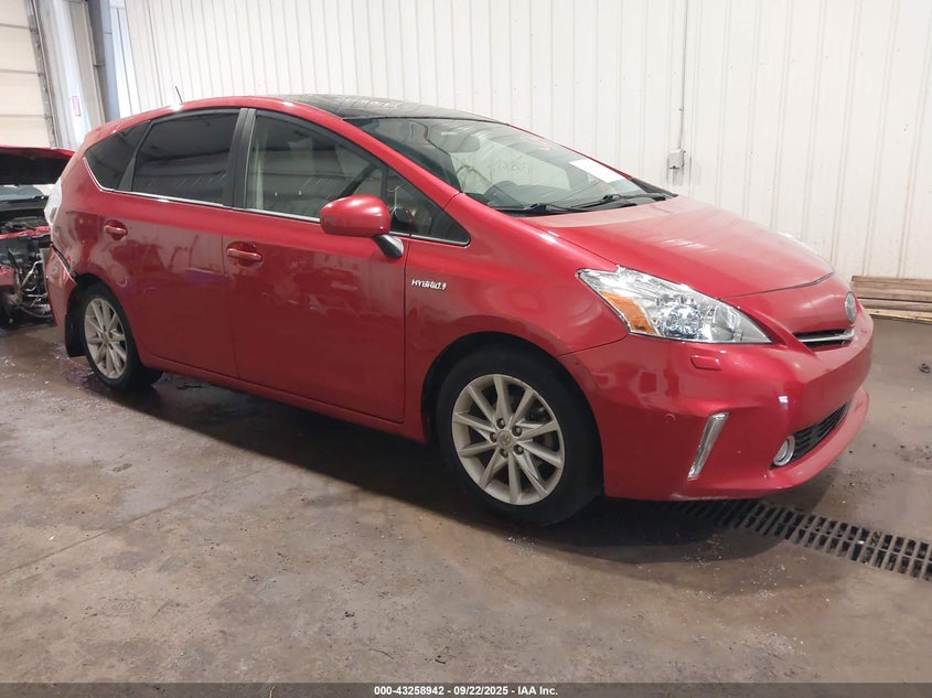TOYOTA PRIUS V FIVE