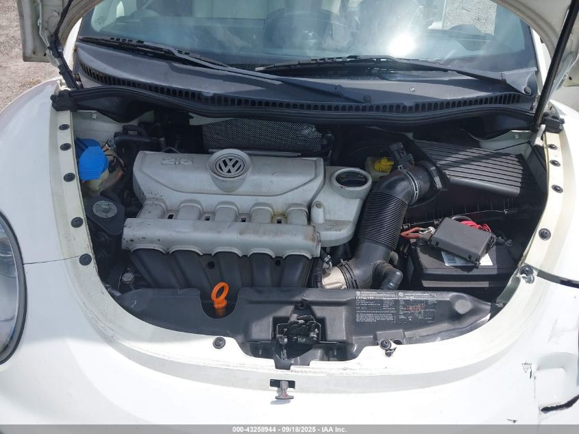 2007 Volkswagen New Beetle Triple White VIN: 3VWFF31Y77M423385 Lot: 43258944