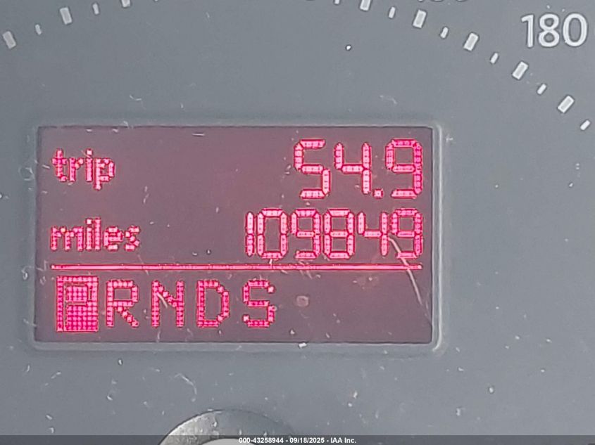 2007 Volkswagen New Beetle Triple White VIN: 3VWFF31Y77M423385 Lot: 43258944