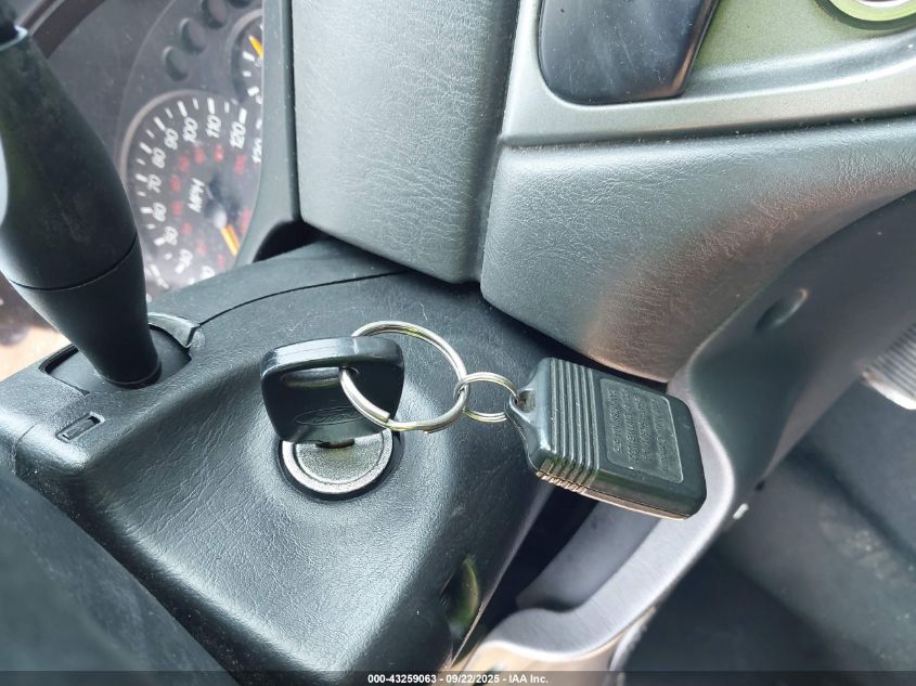 2003 Ford Focus Zx3 VIN: 3FAFP31333R123494 Lot: 43259063