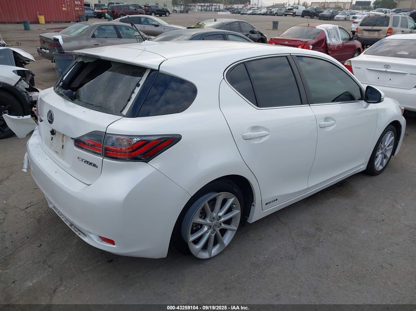 Vin: jthkd5bh7d2173293, lot: 43753672, lexus ct 200h 20134