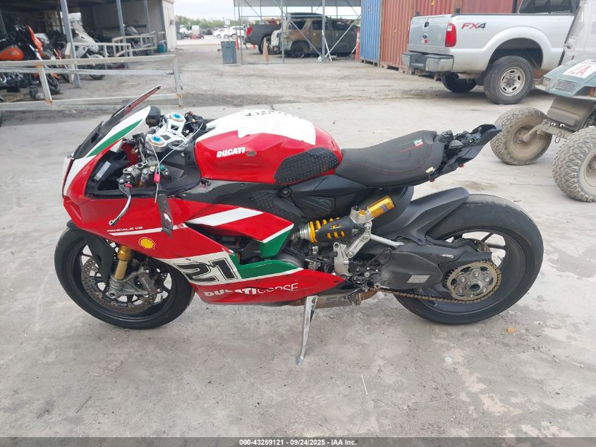 2025 Ducati Panigale V2 VIN: ZDMHAATW4SB015523 Lot: 43259121