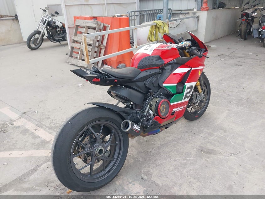 ZDMHAATW4SB015523 2025 DUCATI PANIGALE photo no. 4