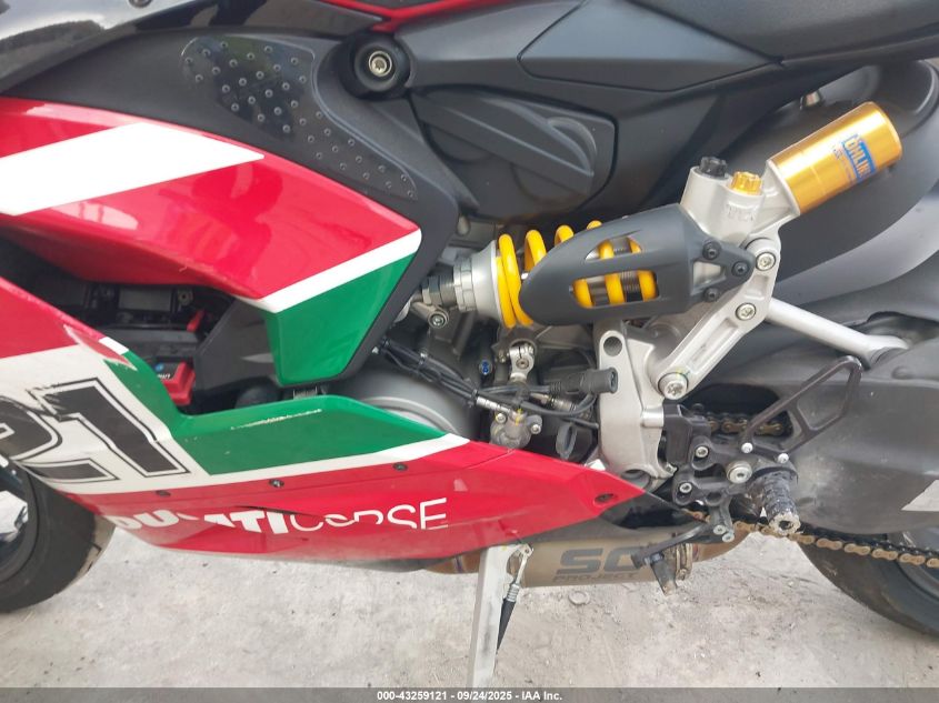 2025 Ducati Panigale V2 VIN: ZDMHAATW4SB015523 Lot: 43259121
