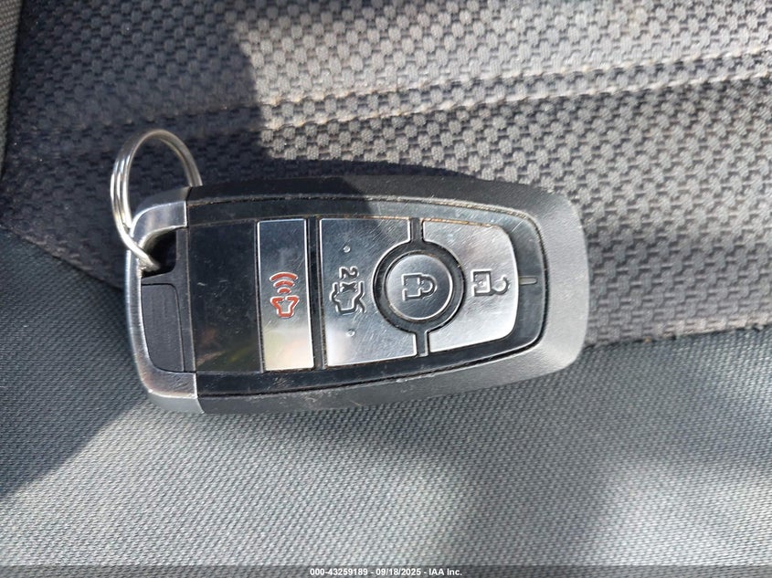 2018 Ford Fusion Se VIN: 3FA6P0H76JR196427 Lot: 43259189