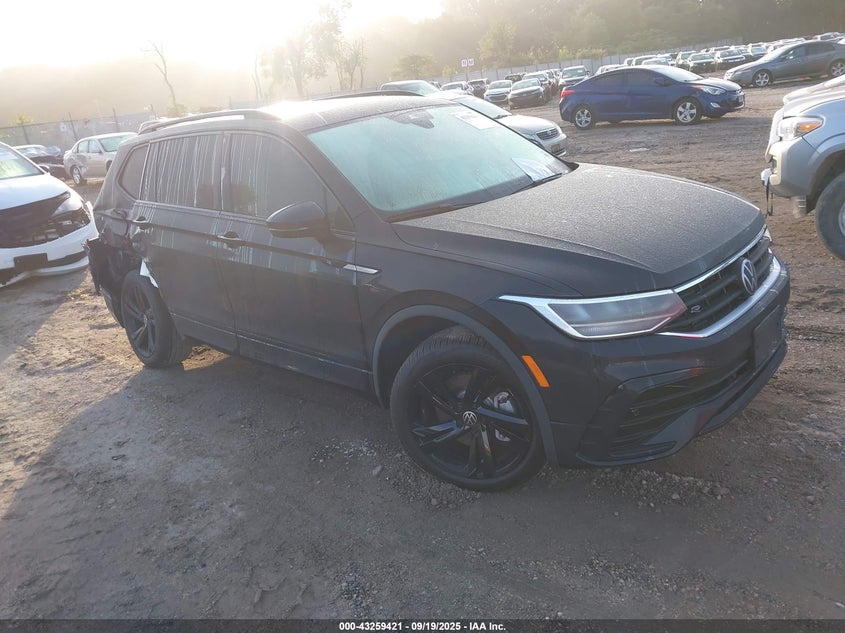 2024 VOLKSWAGEN TIGUAN 2.0T SE R-LINE BLACK - 3VV8B7AX4RM175929