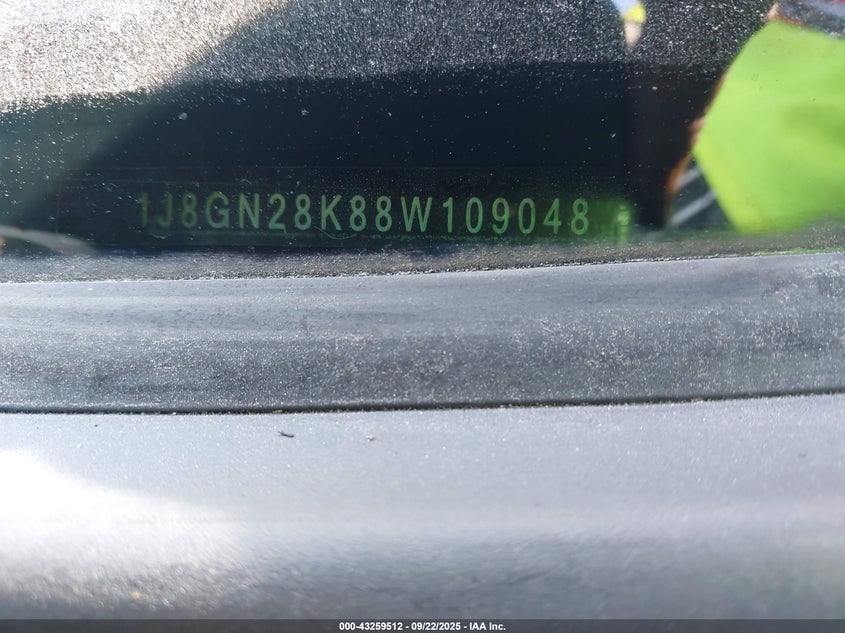 1J8GN28K88W109048 2008 JEEP LIBERTY (NORTH AMERICA) photo no. 12