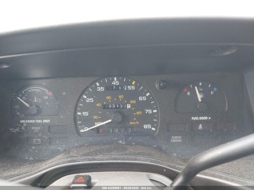 1995 Ford Taurus Gl/Se VIN: 1FALP52U2SA267004 Lot: 43259561