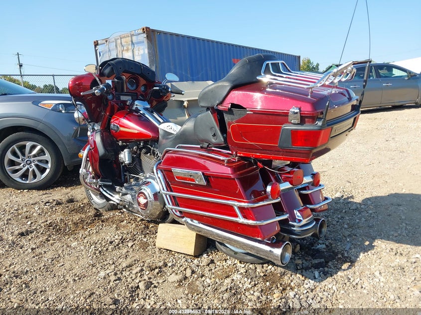 2008 Harley-Davidson Flhtcui 1HD1FC4178Y671054 photo #4