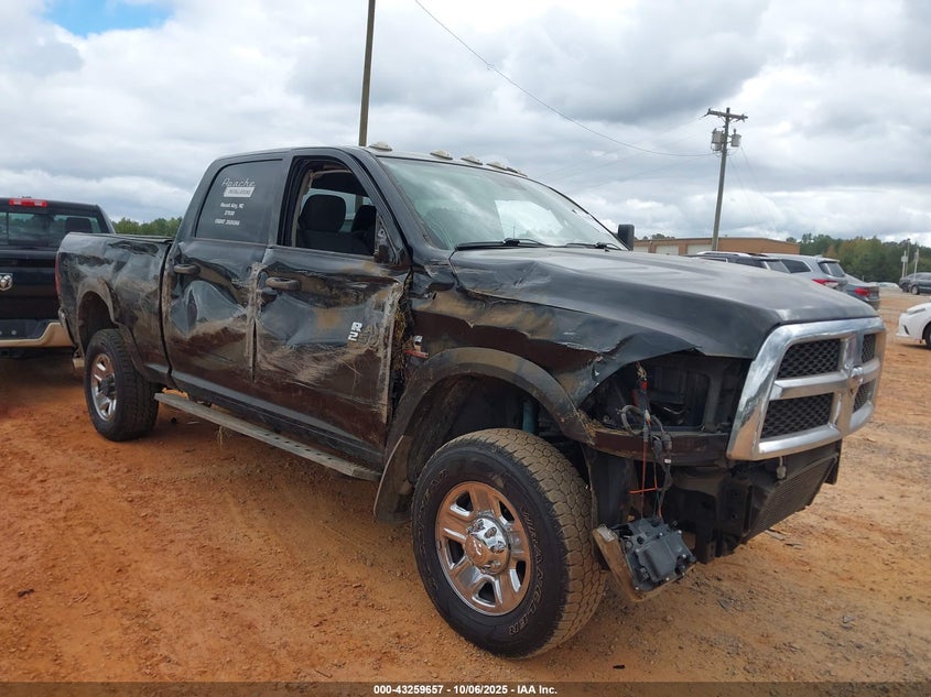 RAM 2500 TRADESMAN 4X4 6 4 BOX
