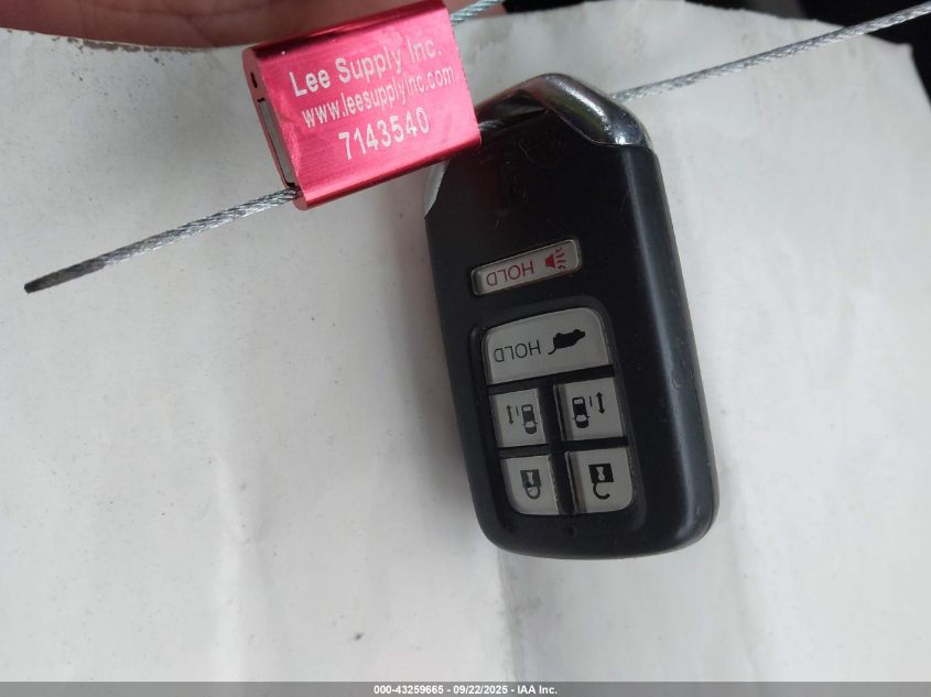 2015 Honda Odyssey Touring/Touring Elite VIN: 5FNRL5H96FB001601 Lot: 43259665