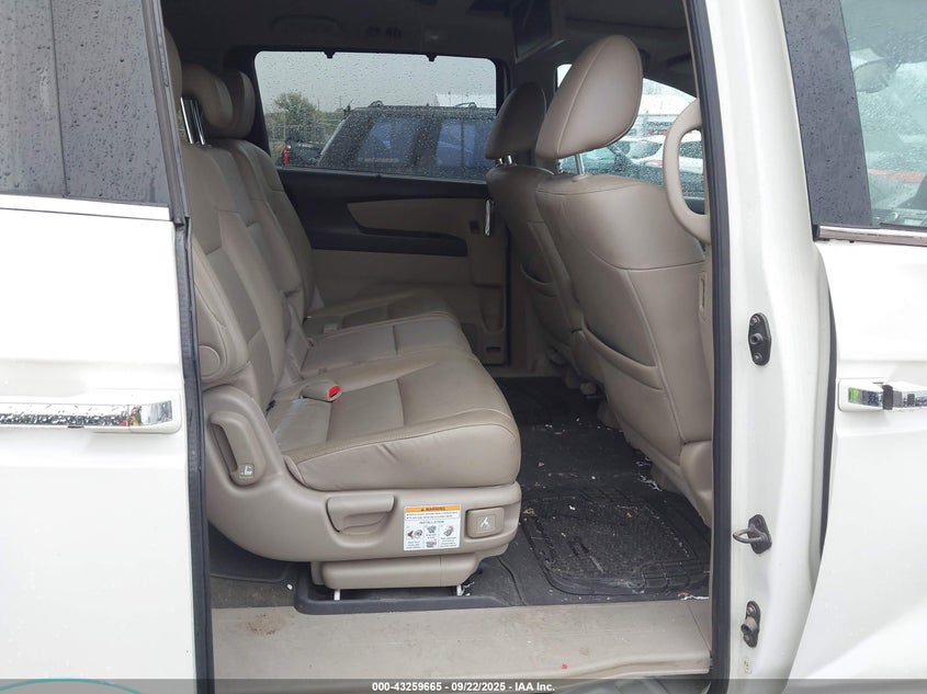 2015 Honda Odyssey Touring/Touring Elite VIN: 5FNRL5H96FB001601 Lot: 43259665