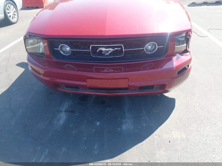 2008 Ford Mustang V6 Deluxe/V6 Premium VIN: 1ZVHT80N285101881 Lot: 43260019