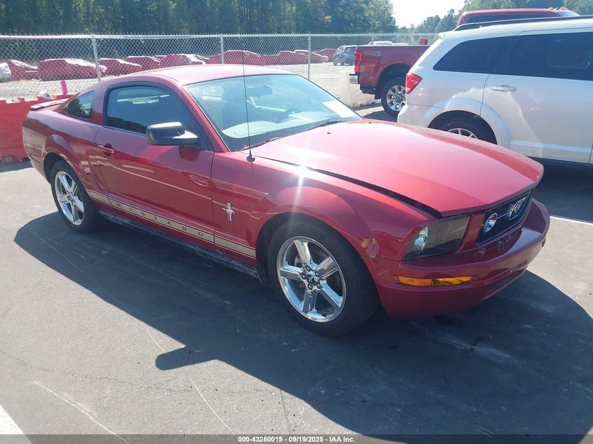 1ZVHT80N285101881 2008 Ford Mustang V6 Deluxe/V6 Premium auction photo 1
